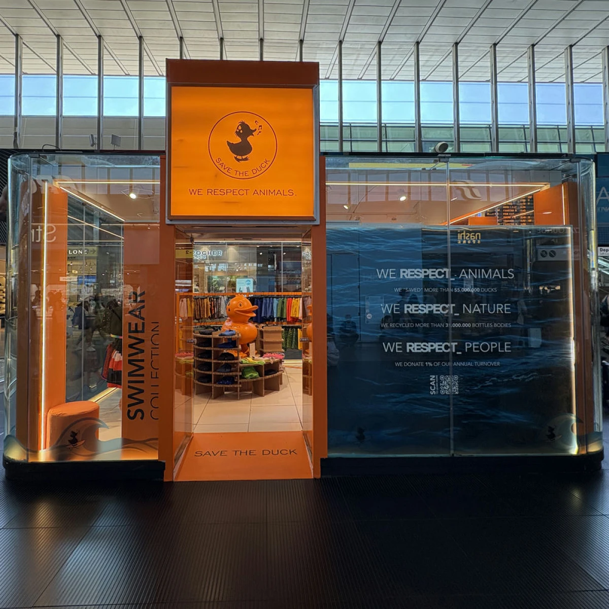 Save the Duck - Temporary Store